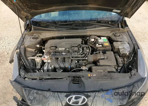2023 Hyundai Elantra Sel z USA, uszkodzony, nr VIN 5NPLM4AG4PH086950